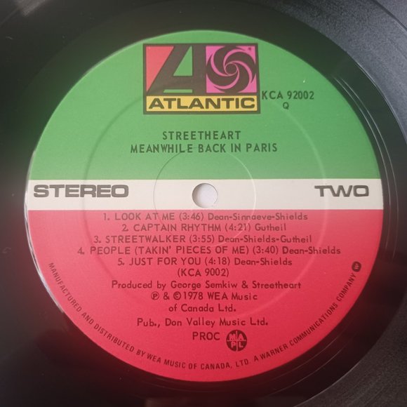 Vintage Streetheart Meanwhile Back in Paris vinyl record, 1978 first pressing - Picture 10 of 10